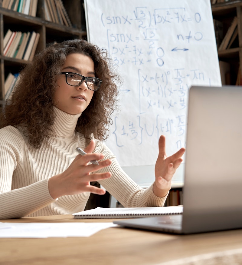 Teacher Online Teaching